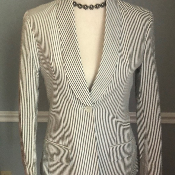 Bespoke Grey and White Seersucker Jacket - Picture 6 of 13